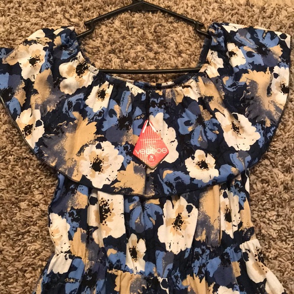 Floral Romper - Picture 3 of 3